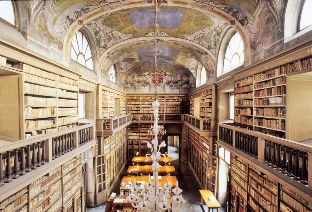 biblioteca queriniana - sala centrale frontale